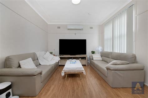 7 Faye Street, Seven Hills NSW 2147 | Domain