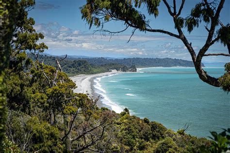 Three-Mile-Beach – Wellington Tramping and Mountaineering Club