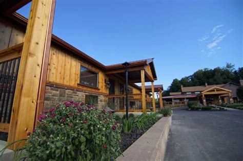 THE TROUT CLUB (Newark, Ohio) - Villa Reviews & Photos - Tripadvisor