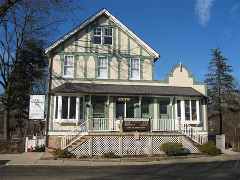 Hidden Gardens of Northbrook - Northbrook History Museum
