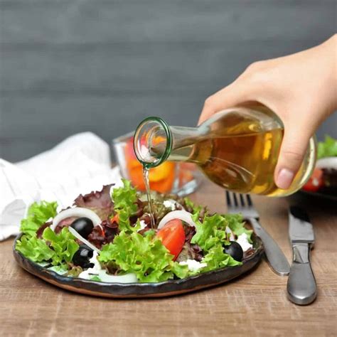 Sherry vinegar substitute (5 ‘sherrific’ alternatives!)