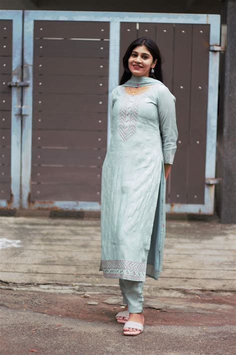Buy best Salwar Kameez, Kurtis, Partywear Suits in Online India – Just ...