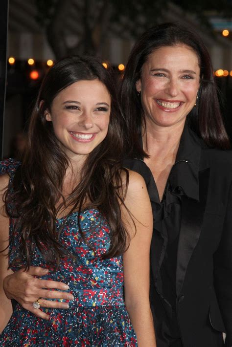 LOS ANGELES OCT 26 daughter Lucy Julia RogersCiaffa Mimi Rogers arrives ...