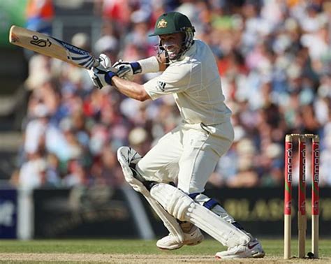 Michael Hussey celebrates his century | ESPNcricinfo.com
