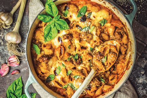 One-Pot Cheesy Sausage and Pasta Bake