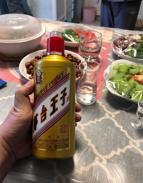 茅台集团 全家福 飞天仕女 酱香型白酒 53度 500ml*6瓶 整箱装 原价1499券后价1474 - 贼值 | 优惠再多,值才重要!