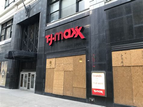 Reopening date for downtown T.J. Maxx store still uncertain – Indianapolis Business Journal