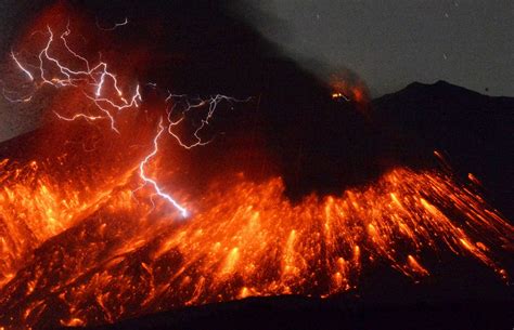 Sakurajima Volcano Erupts in Japan, Spewing Lava, Sparking Lightning - Newsweek