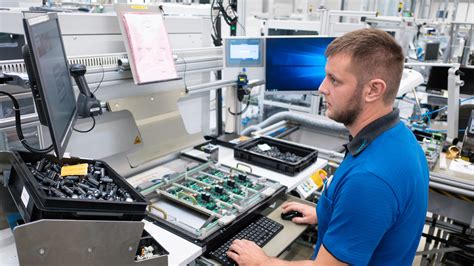 Local Production Models 的图像结果