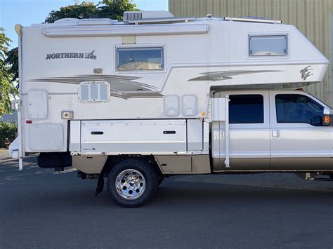 Northern Lite truck campers on SherpTek flatbed systems — SherpTek ...