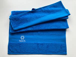 NixOS t-shirts, polo shirts, sweatshirts - HELLOTUX