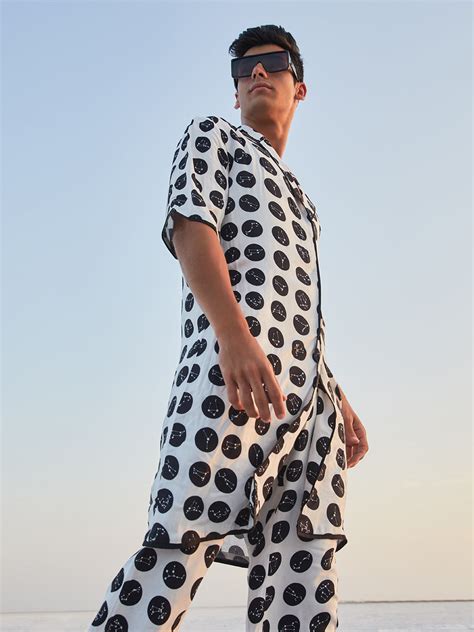 White Polka Dot Printed Short Sleeves Longline Blazer-Men Blazers ...