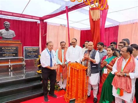 Bindeshwar Pathak brought Gandhi’s vision to life:Rajnath Singh