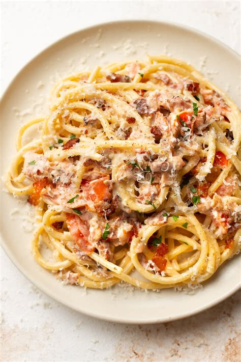 Best Creamy Bacon Carbonara Recipe | Deporecipe.co