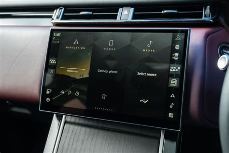 2025 Range Rover Velar review | CarExpert