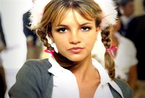 Britney Spear FA4