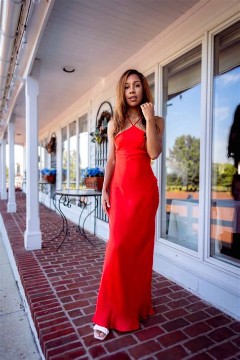 40+ Stunning Revolve Wedding Guest Dresses | LivingLesh