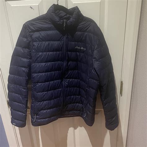 Eddie Bauer puffer jacket retail price 150$ amazing... - Depop