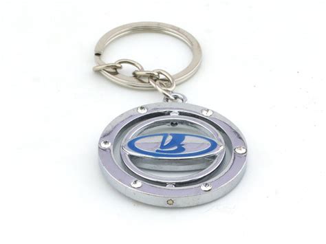 Lada logo chrome metal keyring / keychain | Scale Arts India
