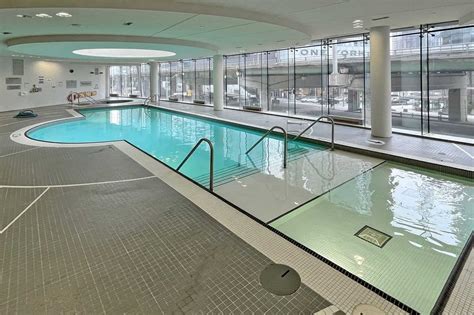 Ice Condos I – 12 York St | Toronto Downtown Condos