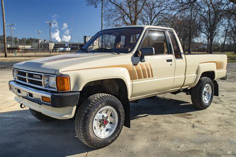 1988 Toyota Pickup Xtracab SR5 4×4 5-Speed for sale on BaT Auctions - closed on January 6, 2024 ...
