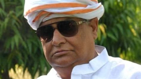 Rajasthan Politics: दिल्ली पहुंचे किरोड़ी लाल मीणा, इस्तीफे की मंजूरी ...