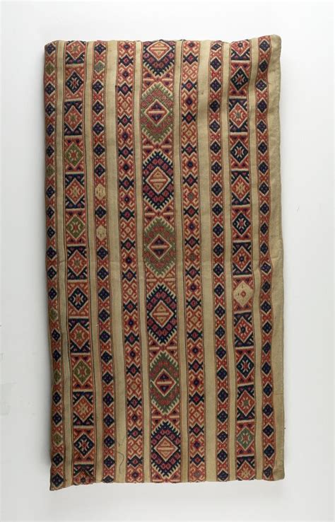Greek Textiles 的图像结果
