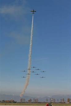 sede frecce tricolori cambio di comando per le frecce tricolori sede frecce tricolori cambio di comando per le frecce tricolori
