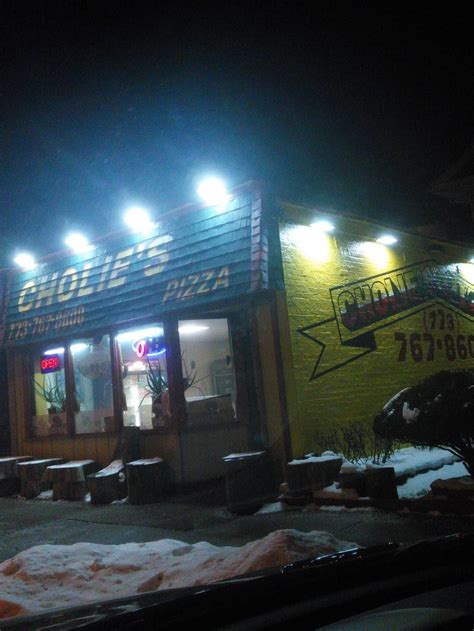 Cholie's Pizza | 3711 W 63rd St, Chicago, IL 60629, USA