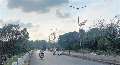 Over 1k streetlights to come up on Container Road to reduce accidents