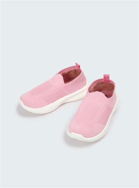 Buy Girls Mesh Knit Slip-On Sports Shoes Online at just Rs. 499.0 ...