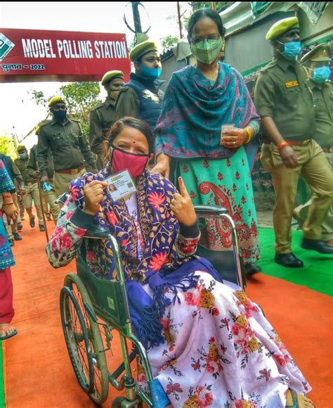 UP polls: 22.62% voter turnout recorded till 11 am in fourth phase THE ...