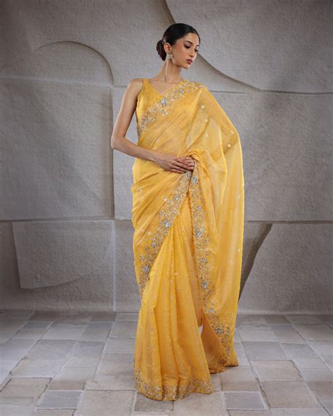 Saree – Yaksi Deepthi Reddy