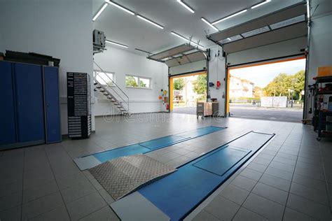 Mechanic Shop 的图像结果