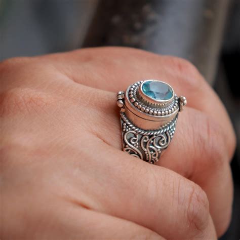 925 Silver Jewellery | Handmade Box Perfume Poison Ring | Smith Jewels