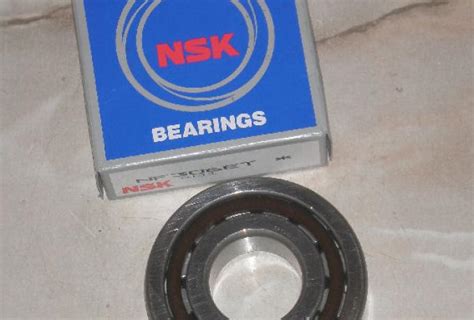 Drive Side Roller Bearing with 1 Lip | BRITISH Only Austria ...