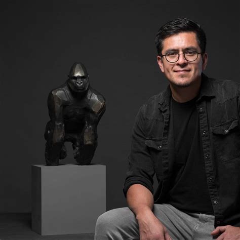 Alfredo Cota: Escultor e influencer - Interrobang