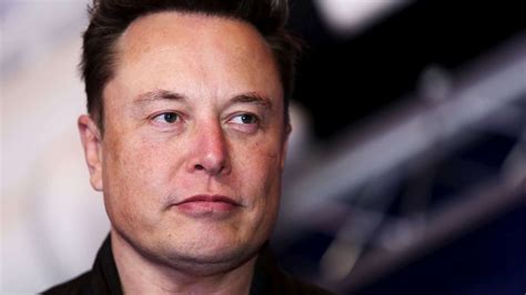 Why does Elon Musk have a scar on his neck? Key takeaways from Tucker ...