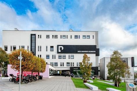 Arts University Plymouth Fees 2026: Tuition Fees, Annual Cost ...