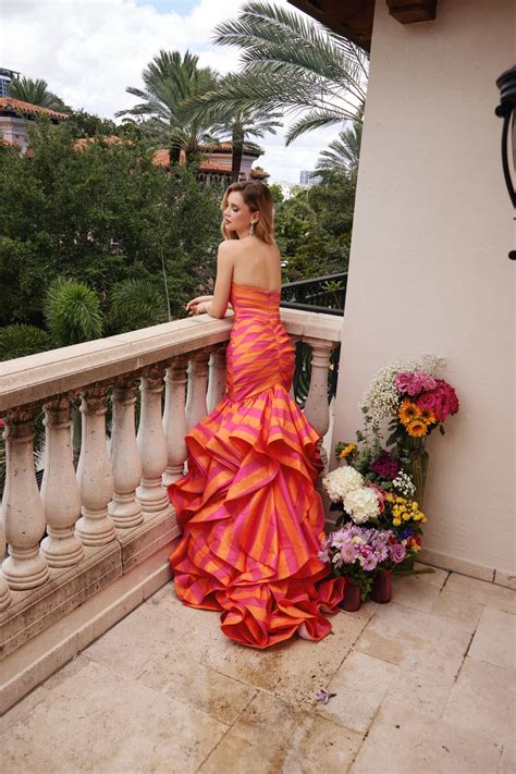 Ava Presley 2025 Style# 40119 – Charlotte & Emerson