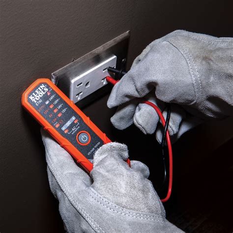 Klein Tools Clamp-m Lcd Display Tester Kit Voltage Tester 400 Amp 600 ...