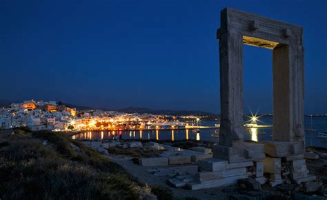 Portara Naxos – Experience the Famous Portara in Naxos Greece | Iria ...