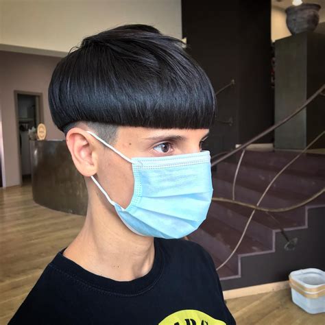 33 Trending Bowl Cut Hairstyles in 2025 for Men + Women | Bowl cut ...