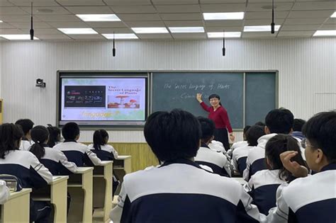 淄博市教育局 区县采风 淄川区举行高中英语AI阅读主题优质课评选活动