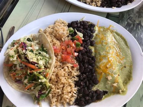 WAHOO'S FISH TACO, Torrance - Menu, Prices & Restaurant Reviews ...