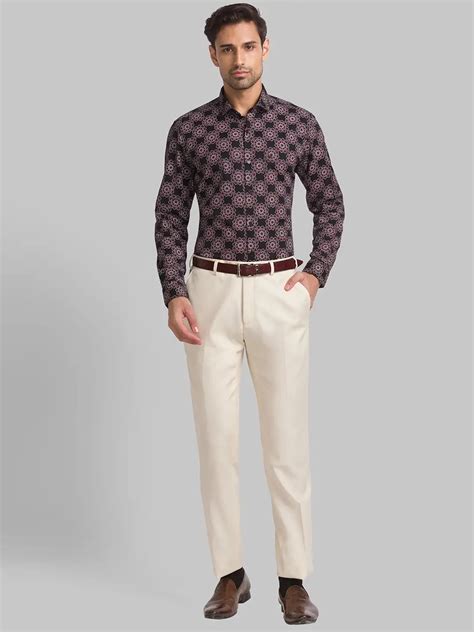 Men Maroon Contemporary Fit Print Cotton Shirts – MyRaymond