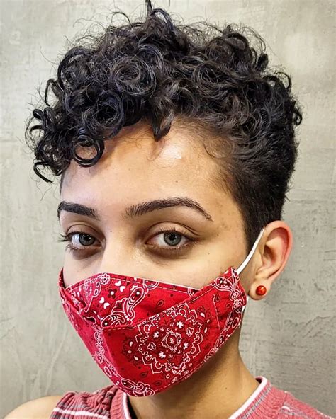 50 Gorgeous Short Curly Hairstyles You’ll Adore - Hair Adviser