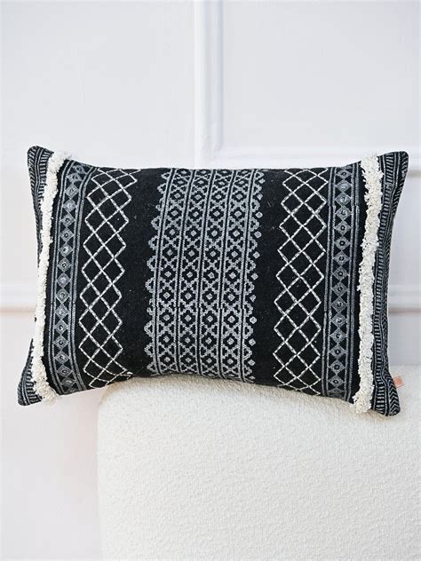 PAXTON - LUMBAR CUSHION COVER – Art Avenue