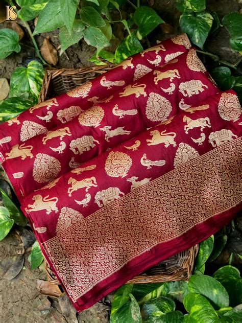 Handwoven Katan Silk Banarasi Shikargah Saree – Khinkhwab