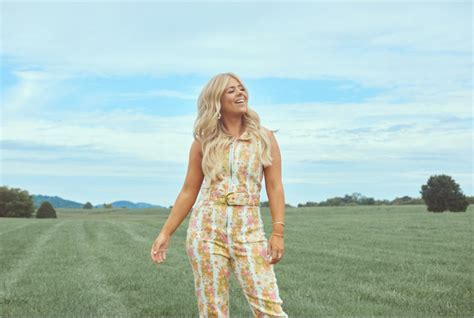 Anne Wilson at Winter Jam, PNC Arena, Raleigh, 17 March 2023 | AllEvents.in